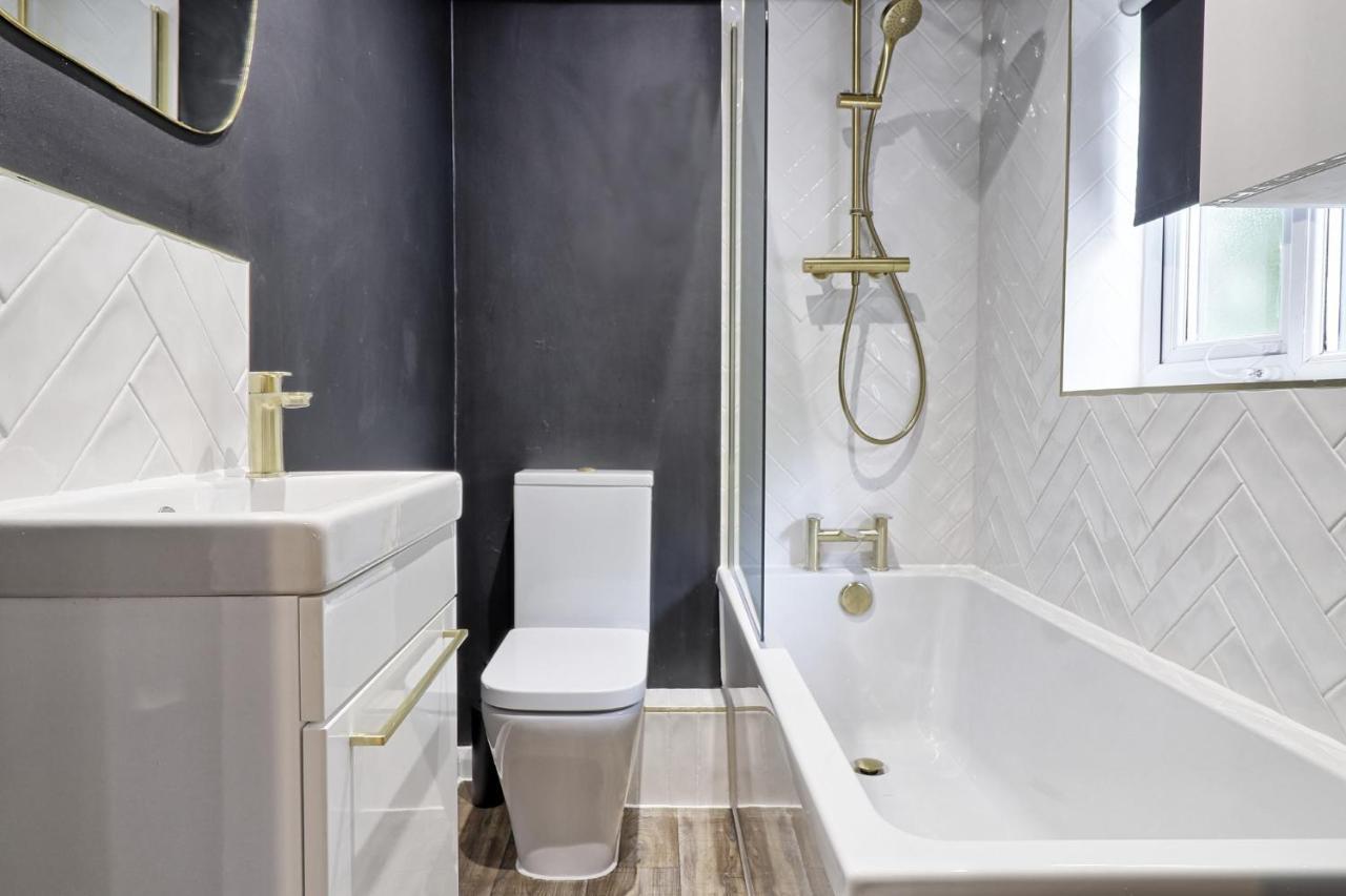 Southend Comfort Suite - Southend Stays Luaran gambar
