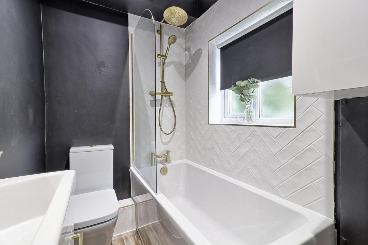 Southend Comfort Suite - Southend Stays Luaran gambar